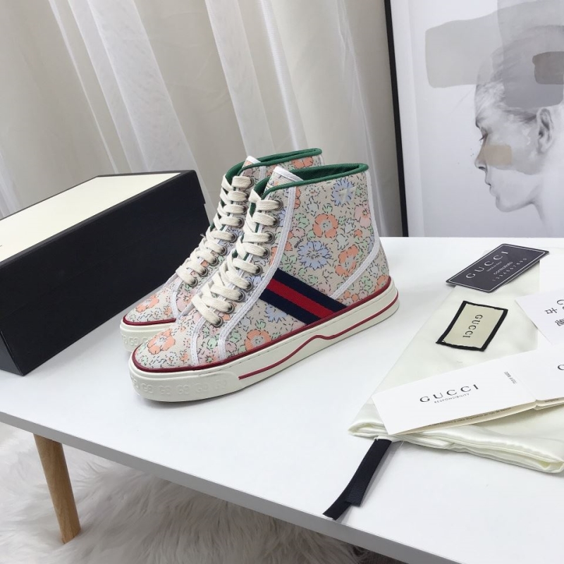 Gucci Casual Shoes